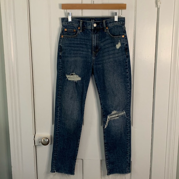 GAP HIGH RISE DESTROYED GIRLFRIEND JEANS - Picture 1 of 10
